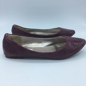 Steve Madden Flats - Pink Faux Snake Skin - sz  8m
